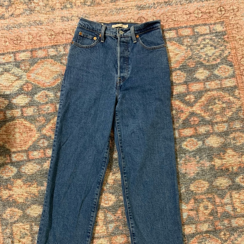 Levi’s Straight Jeans